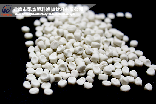 TPR黑色流延膜一噸料省三千元，吹膜填充母料來幫忙