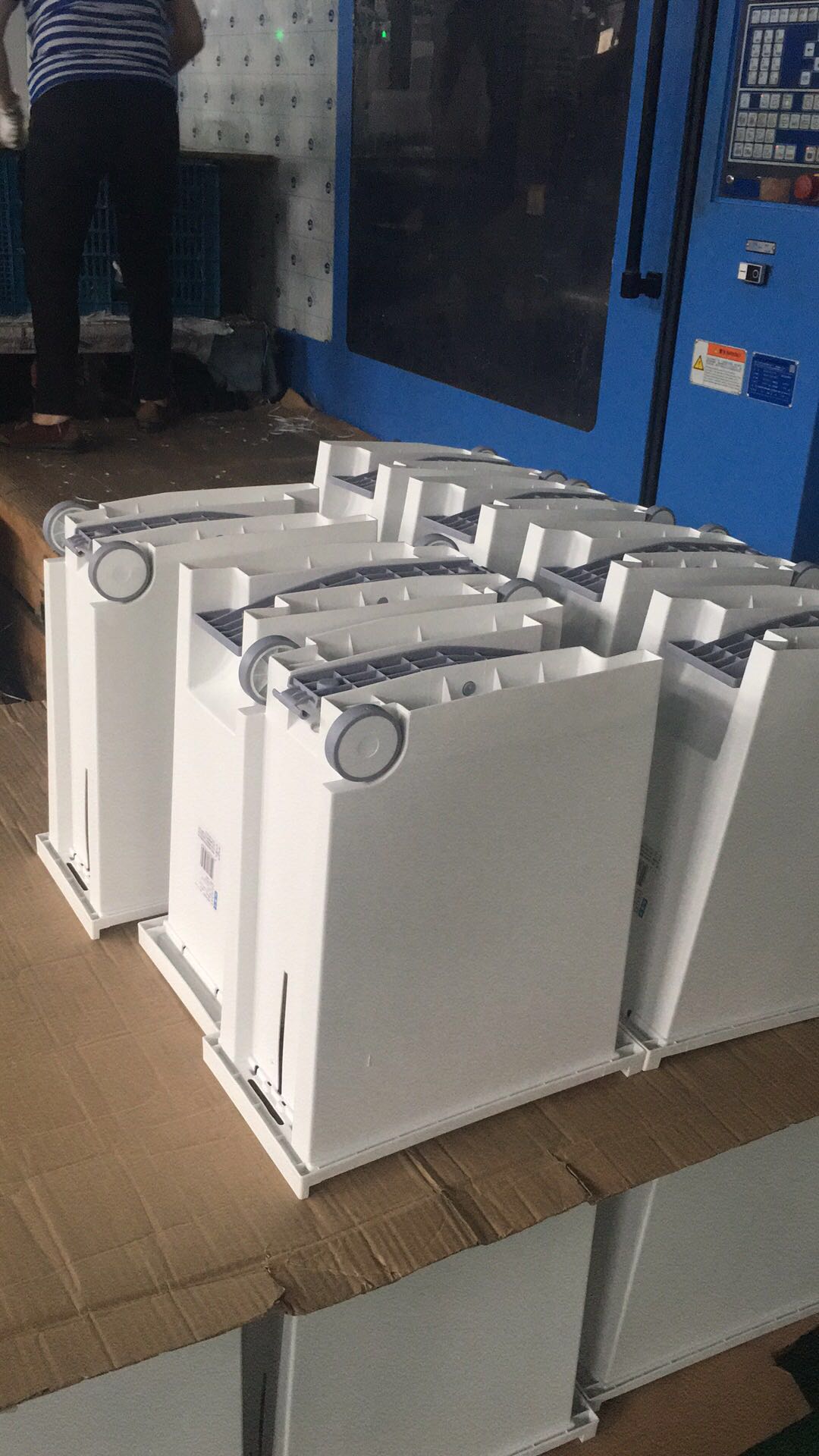 出口垃圾桶選用凱杰PP注塑填充母料降低成本